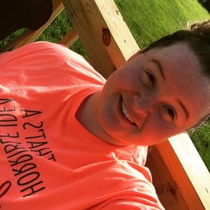 Meet your Posher, Lacy